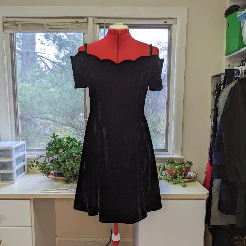 Spin Doctor goth black velvet off shoulder dress